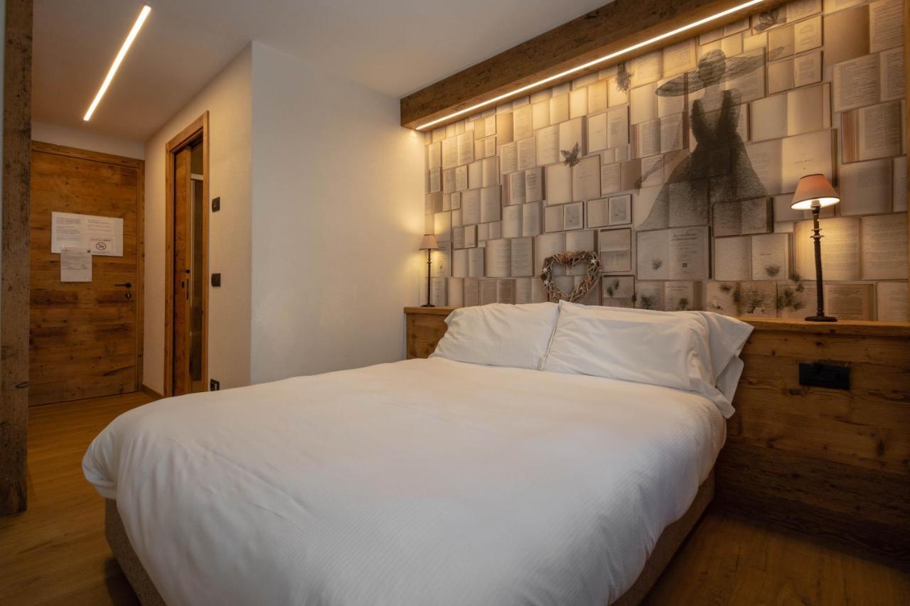 Hotel & Ristorante Serenella Breuil-Cervinia Exteriér fotografie
